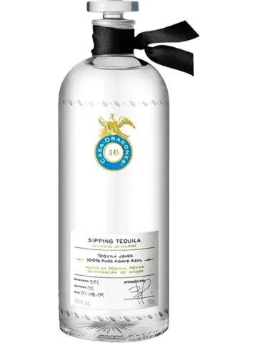 Bouteille de Casa Dragones Joven